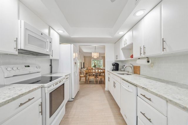 1262 N Sugar Sands Boulevard 126, Singer Island, FL 33404
