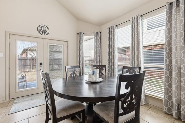 10861 Irish Glen Trail, Fort Worth, TX 76052