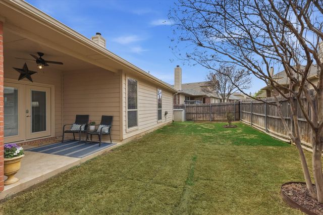 10861 Irish Glen Trail, Fort Worth, TX 76052