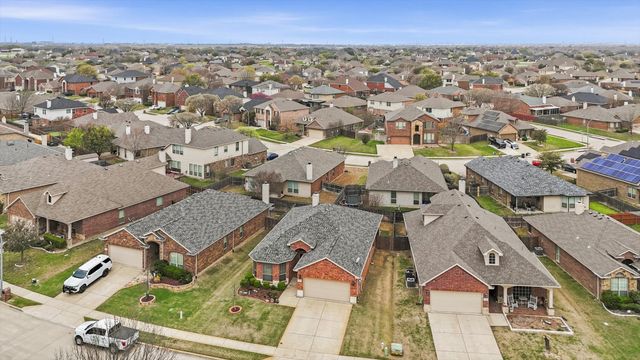 10861 Irish Glen Trail, Fort Worth, TX 76052