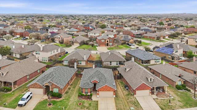 10861 Irish Glen Trail, Fort Worth, TX 76052