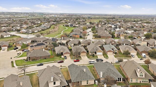 10861 Irish Glen Trail, Fort Worth, TX 76052