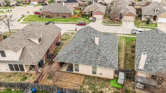 10861 Irish Glen Trail, Fort Worth, TX 76052