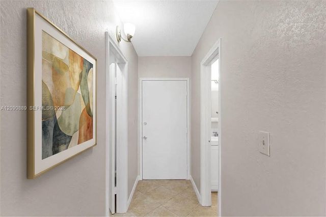 2401 Riverside Drive 518-B, Coral Springs, FL 33065