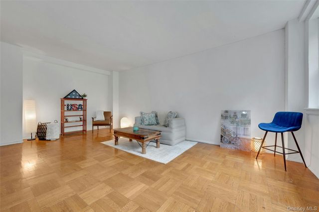 735 Kappock Street 2F, Bronx, NY 10463