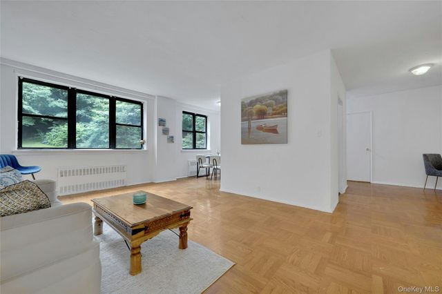 735 Kappock Street 2F, Bronx, NY 10463