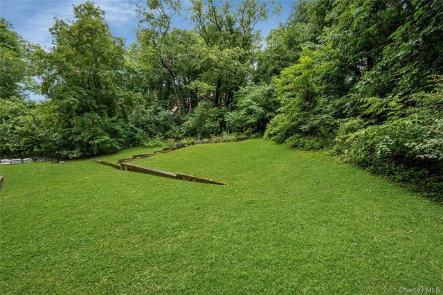 735 Kappock Street 2F, Bronx, NY 10463