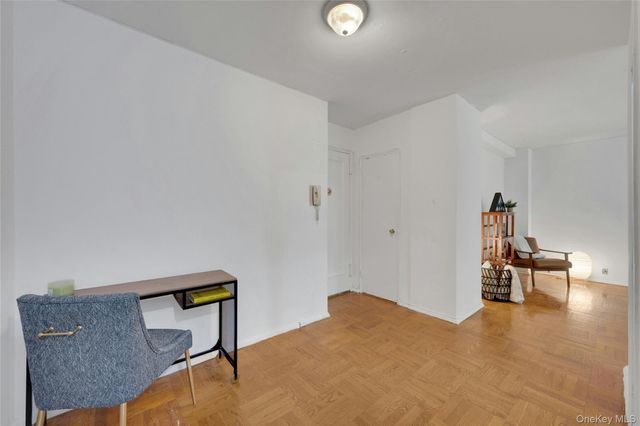 735 Kappock Street 2F, Bronx, NY 10463