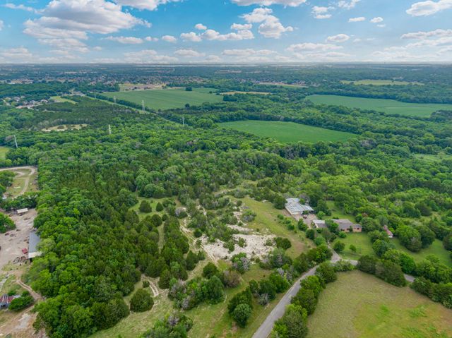 824 Truman Circle, Lancaster, TX 75146
