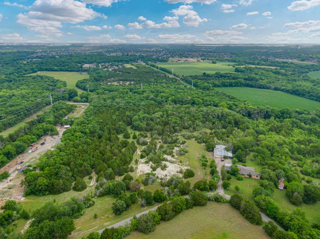 824 Truman Circle, Lancaster, TX 75146