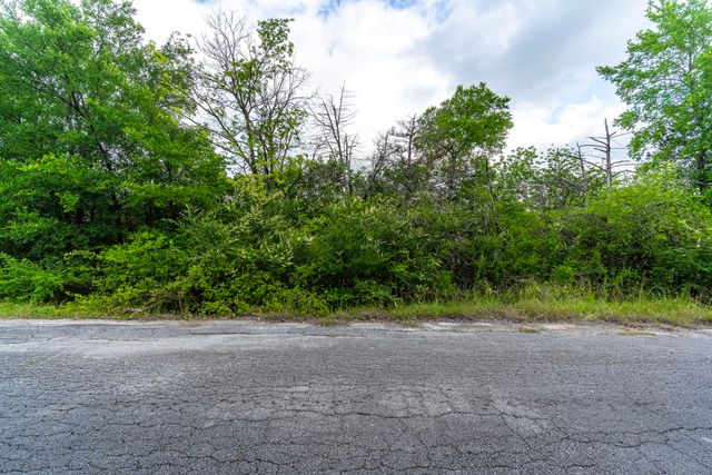 824 Truman Circle, Lancaster, TX 75146
