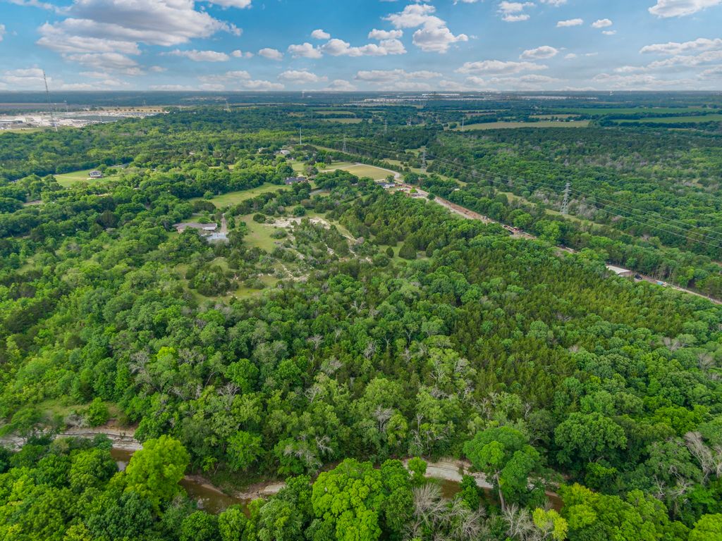 824 Truman Circle, Lancaster, TX 75146