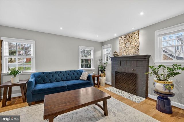 1432 35TH ST SE, Washington, DC 20020