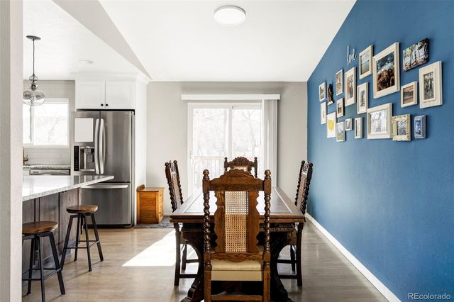 9098 W Chestnut Avenue, Littleton, CO 80128