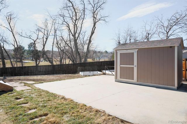 9098 W Chestnut Avenue, Littleton, CO 80128