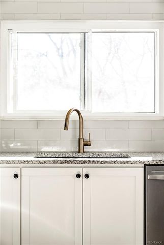 9098 W Chestnut Avenue, Littleton, CO 80128