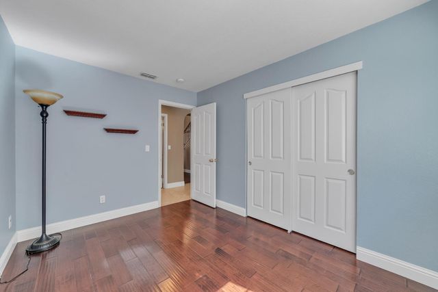 1021 Kirby Ct, Folsom, CA 95630