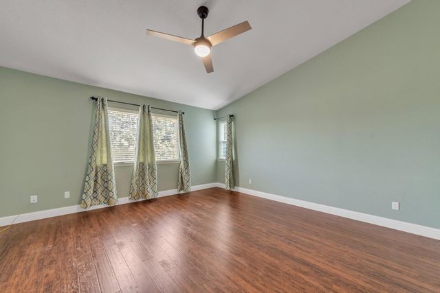 1021 Kirby Ct, Folsom, CA 95630