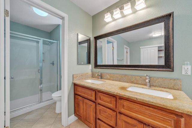 1021 Kirby Ct, Folsom, CA 95630
