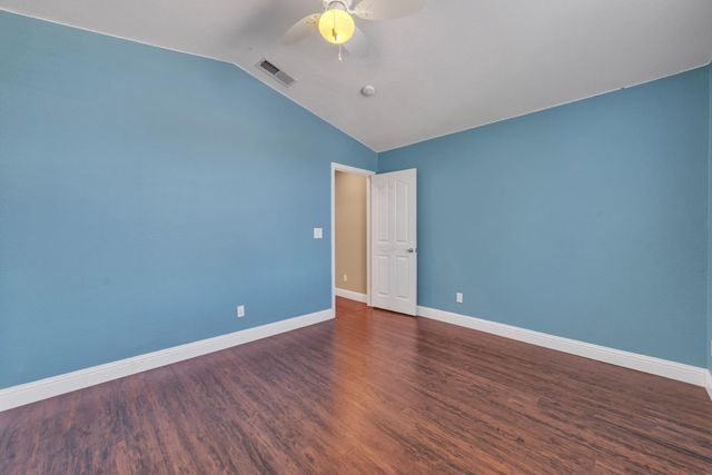 1021 Kirby Ct, Folsom, CA 95630