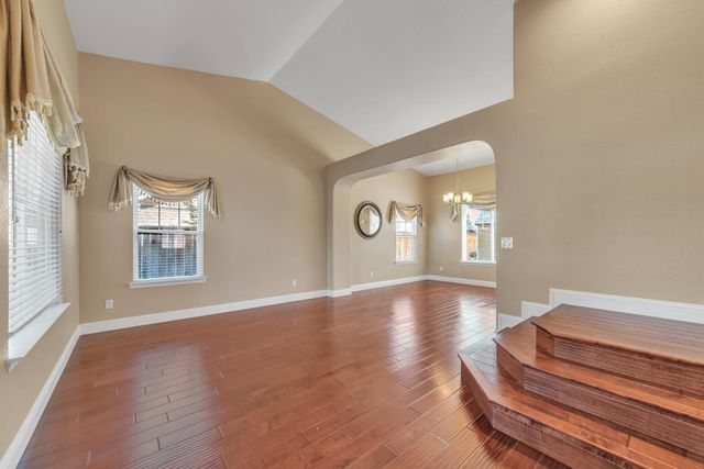 1021 Kirby Ct, Folsom, CA 95630