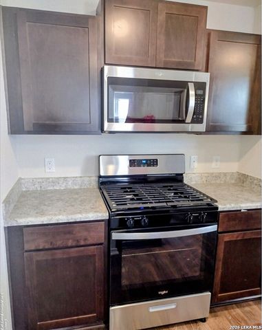9558 Ranch Loop, San Antonio, TX 78254