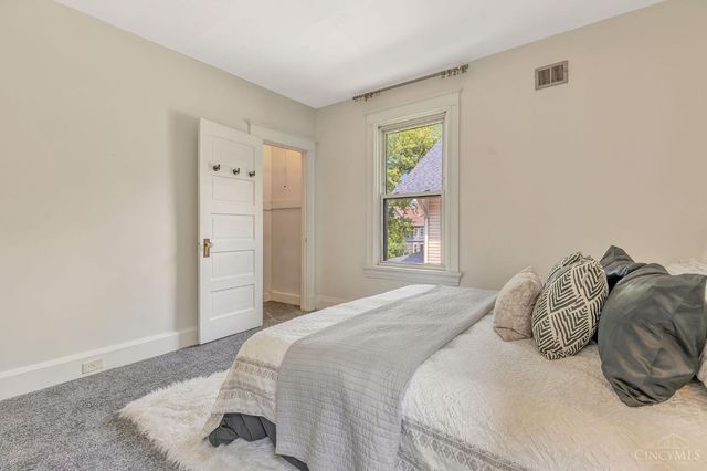 3734 Woodland Avenue, Cincinnati, OH 45209