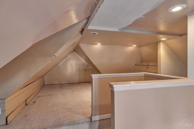 3734 Woodland Avenue, Cincinnati, OH 45209