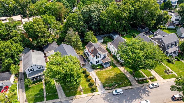 3734 Woodland Avenue, Cincinnati, OH 45209