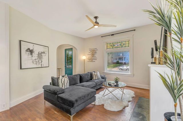 3734 Woodland Avenue, Cincinnati, OH 45209