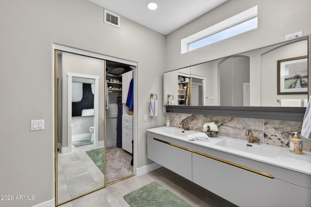 15329 W CATALINA Court, Goodyear, AZ 85395