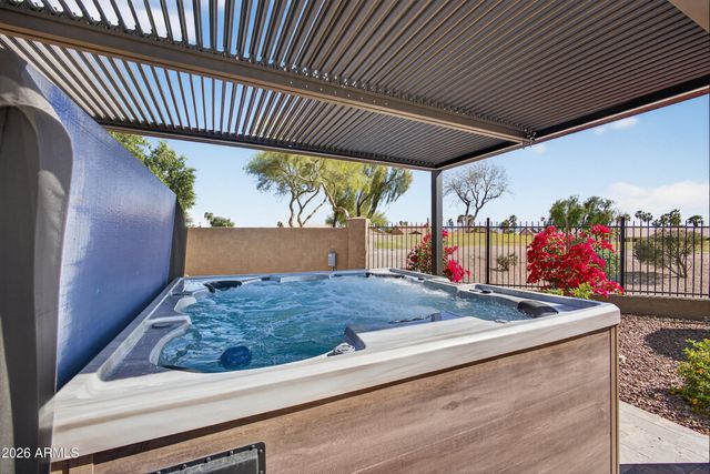 15329 W CATALINA Court, Goodyear, AZ 85395