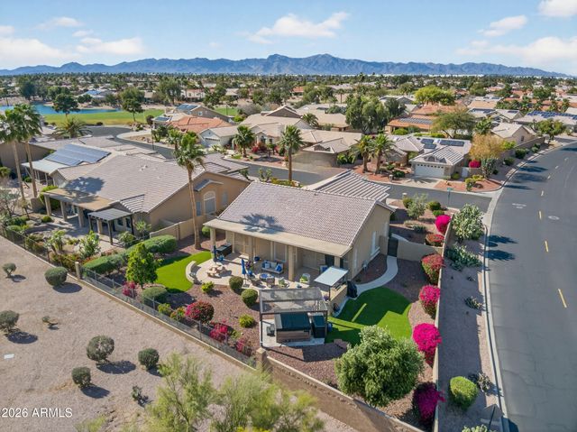 15329 W CATALINA Court, Goodyear, AZ 85395