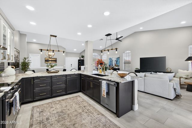 15329 W CATALINA Court, Goodyear, AZ 85395