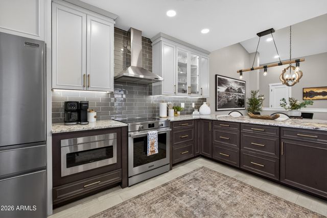 15329 W CATALINA Court, Goodyear, AZ 85395