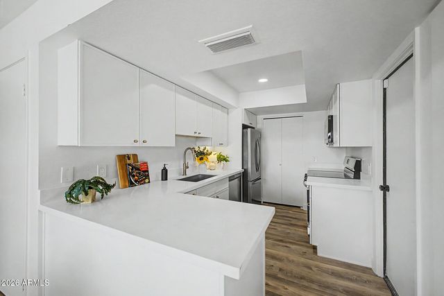 174 Leisure World --, Mesa, AZ 85206