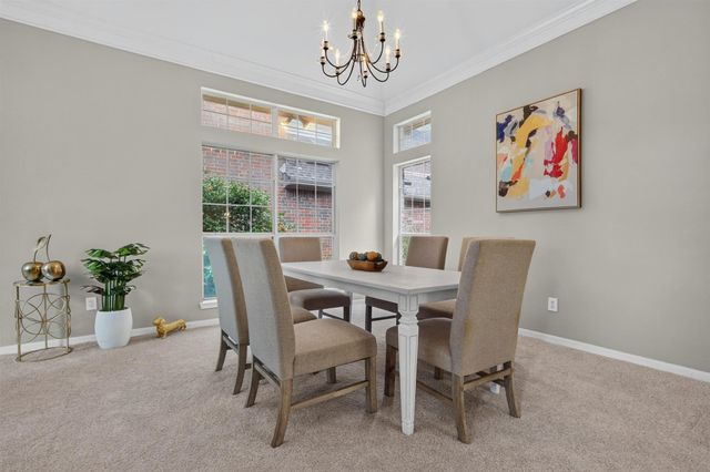 3208 Village Oak Drive, Arlington, TX 76017
