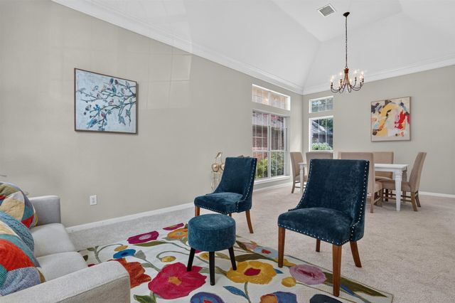 3208 Village Oak Drive, Arlington, TX 76017