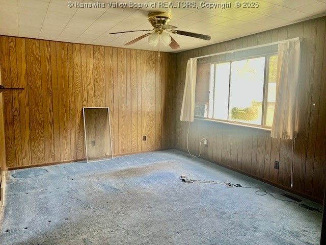 161 Kanawha Avenue, Smithers, WV 25186