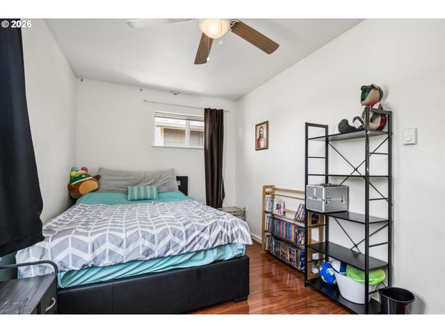 4860 A St, Springfield, OR 97478