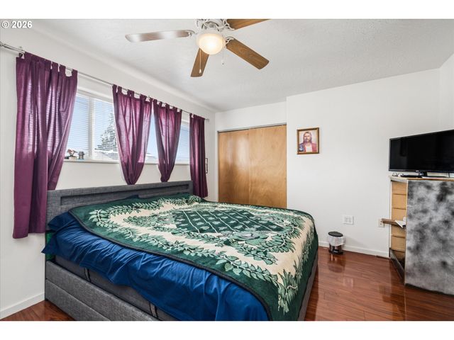 4860 A St, Springfield, OR 97478
