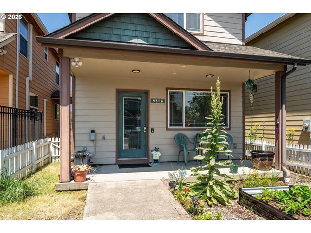 4860 A St, Springfield, OR 97478