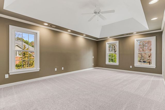 213 E Woodglen Road, Spartanburg, SC 29301