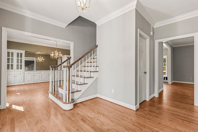 213 E Woodglen Road, Spartanburg, SC 29301