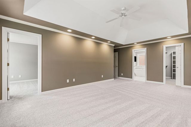 213 E Woodglen Road, Spartanburg, SC 29301