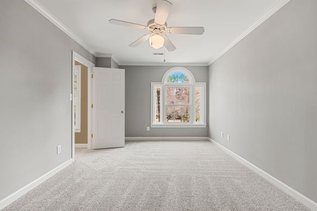 213 E Woodglen Road, Spartanburg, SC 29301