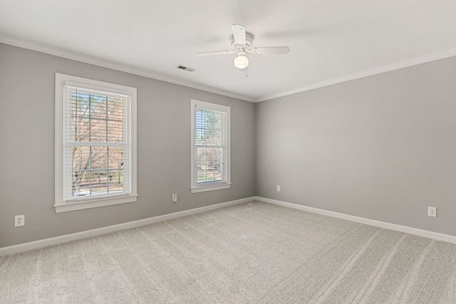 213 E Woodglen Road, Spartanburg, SC 29301