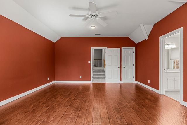 213 E Woodglen Road, Spartanburg, SC 29301