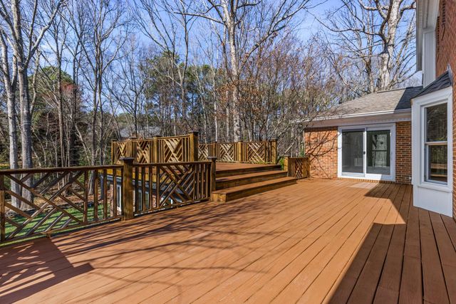 213 E Woodglen Road, Spartanburg, SC 29301