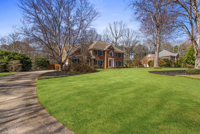 213 E Woodglen Road, Spartanburg, SC 29301